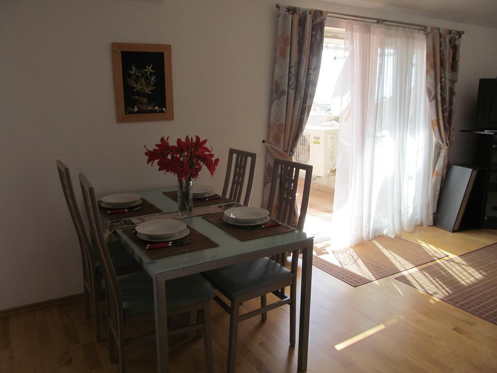 Apartment Danese Promajna Oda fotoğraf