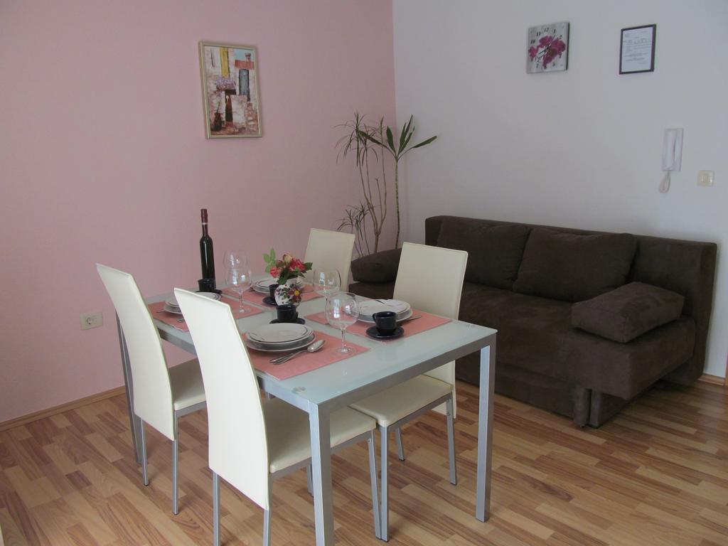 Apartment Danese Promajna Oda fotoğraf